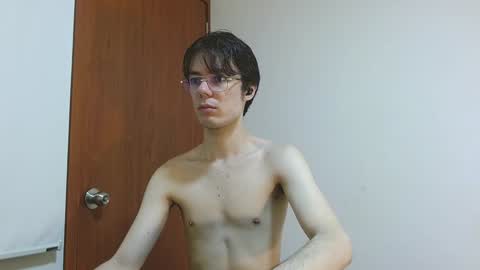 Snapshot of blakeshatter chatting on 12.24.24 blakeshatter online show from 12.24.24