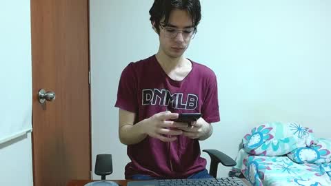 Snapshot of blakeshatter chatting on 01.07.25 blakeshatter online show from 01.07.25