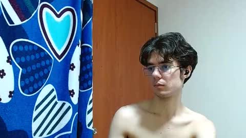 Snapshot of blakeshatter chatting on 03.04.25 blakeshatter online show from 03.04.25