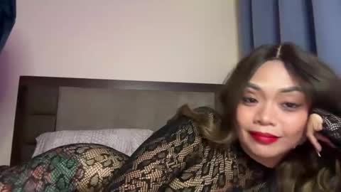 Snapshot of blasiantemptation chatting on 04.25.26 blasiantemptation online show from 04.25.26