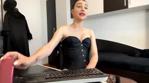 Goddess Blaze online show from 06.08.26