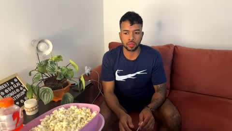 Snapshot of blckexperience chatting on 02.08.25 Danny - online show from 02.08.25