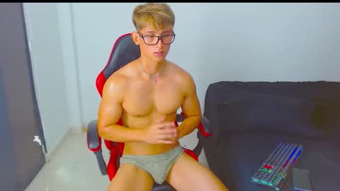 Snapshot of bleach_tiago chatting on 03.04.26 bleach tiago online show from 03.04.26