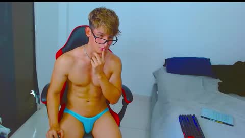 Snapshot of bleach_tiago chatting on 03.26.26 bleach tiago online show from 03.26.26