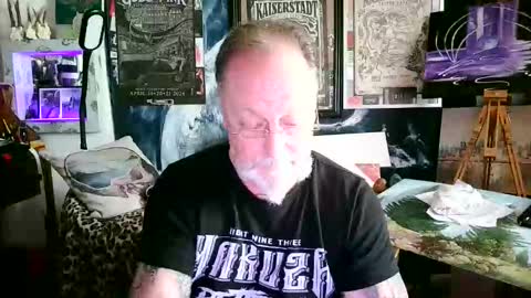 Snapshot of blindsurfer780299 chatting on 06.02.26 blindsurfer780299 online show from 06.02.26