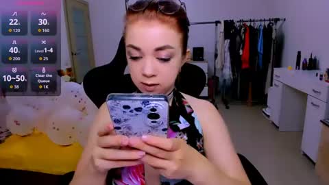 Snapshot of blinkofeyess chatting on 07.27.26 Nicole online show from 07.27.26