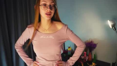  LiLy online show from 11.03.25