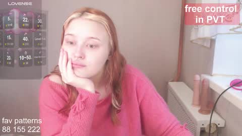 Snapshot of blissful_muse chatting on 11.10.25 Margo online show from 11.10.25