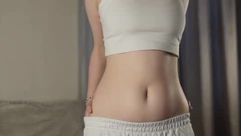 Mila online show from 09.17.25