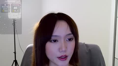 Snapshot of blon_kater chatting on 12.17.24 YoYo online show from 12.17.24