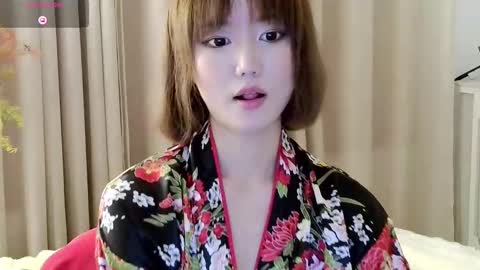 Snapshot of blon_kater chatting on 01.03.25 YoYo online show from 01.03.25