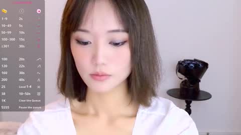 Snapshot of blon_kater chatting on 11.07.25 YoYo online show from 11.07.25