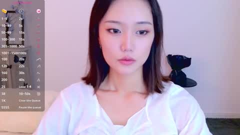 YoYo online show from 12.21.25