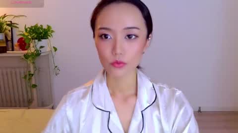 YoYo online show from 07.19.26