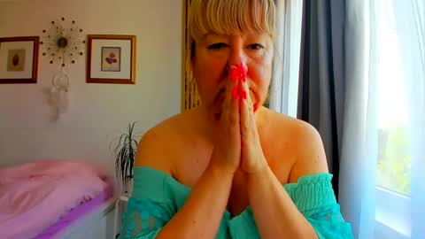 Nicole online show from 05.30.26