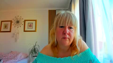 Nicole online show from 06.18.26