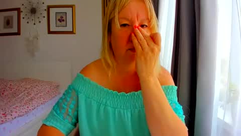 Nicole online show from 07.07.26