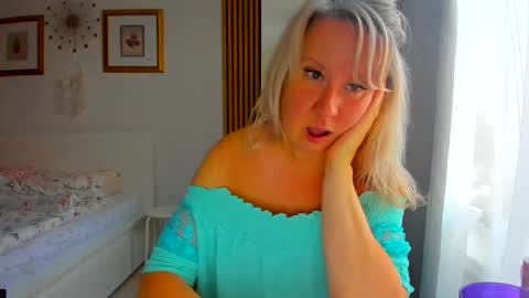 Nicole online show from 07.28.26
