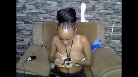 blonde_creamy online show from 06.09.26