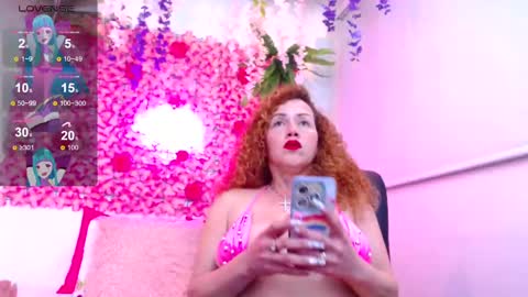 Snapshot of blonde_squirt_ chatting on 03.10.25 blonde_squirt_ online show from 03.10.25