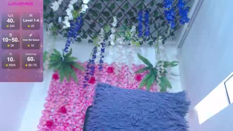 blonde_squirt_ online show from 03.09.26