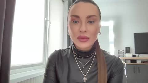 Snapshot of blondeqloveah chatting on 01.30.25 BlondeqloveAh online show from 01.30.25