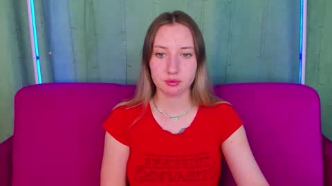 Snapshot of blondyjolly chatting on 03.26.26 blondyjolly online show from 03.26.26