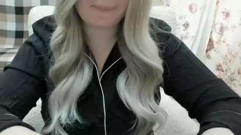 blondymargaret online show from 03.01.25