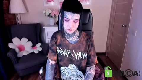 Mary online show from 05.10.26