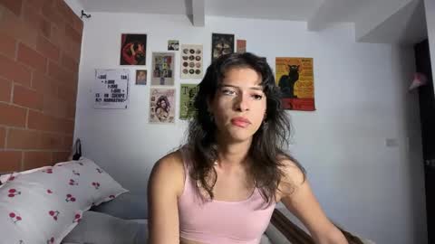 Bella Bloom ts online show from 10.14.25