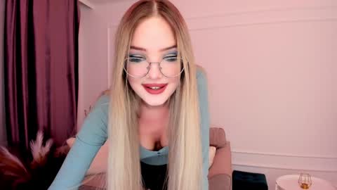 Sophia online show from 01.23.25