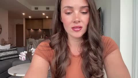 Emma Bloom online show from 06.07.26