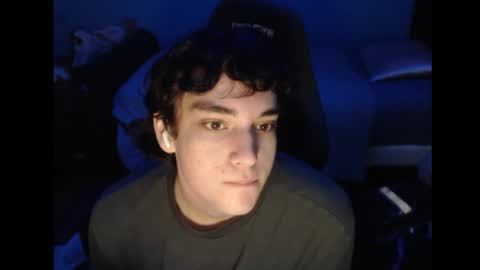 Snapshot of blorfinn chatting on 10.30.25 blorfinn online show from 10.30.25