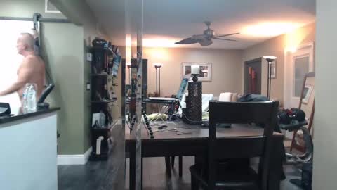 Wyatt online show from 01.17.25