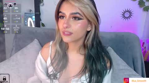 blue_kittenn online show from 02.04.26