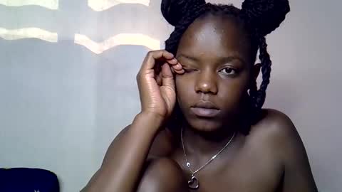 blue_savagee online show from 10.18.25