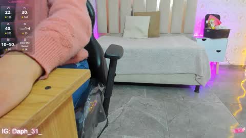 blue_tay1 online show from 09.29.25