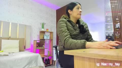 blue_tay1 online show from 10.07.25