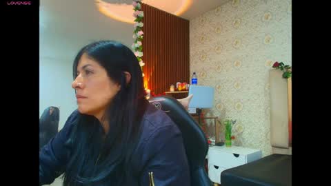 blue_tay1 online show from 03.17.26