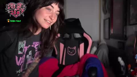 Blue online show from 10.18.25