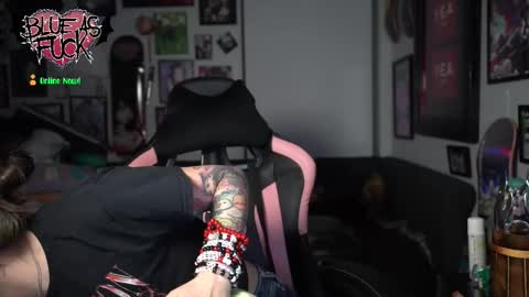 Blue online show from 03.06.26