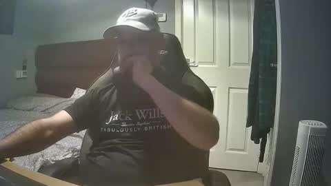 Snapshot of bluebirdflame1 chatting on 04.02.26 bluebirdflame1 online show from 04.02.26