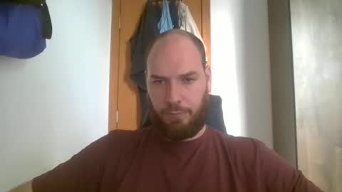 Snapshot of bluec2c chatting on 03.10.25 Blue online show from 03.10.25