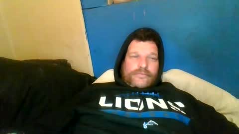 Snapshot of bluedemoneyes1986 chatting on 02.27.25 bluedemoneyes1986 online show from 02.27.25