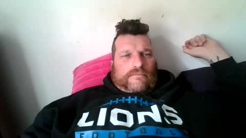 Snapshot of bluedemoneyes1986 chatting on 03.06.25 bluedemoneyes1986 online show from 03.06.25