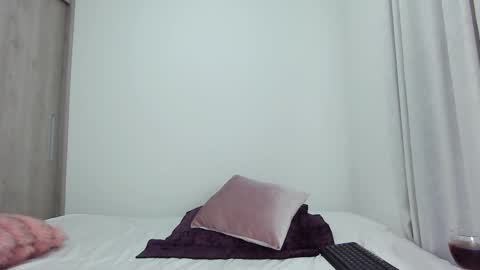 bluediamond_ online show from 09.30.25