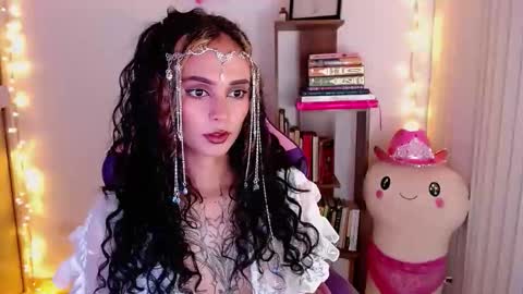 Im Abril .. Nice to meet you  thumb up me please its important  INDEPENDENT MODEL online show from 10.22.25