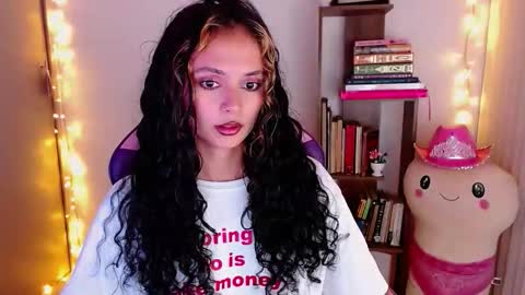 Im Abril .. Nice to meet you  thumb up me please its important  INDEPENDENT MODEL online show from 11.10.25