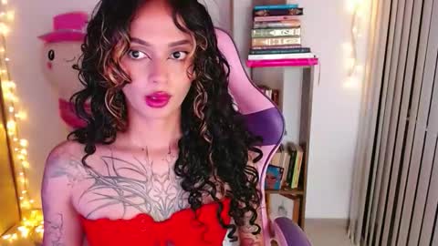 Im Abril .. Nice to meet you  thumb up me please its important  INDEPENDENT MODEL online show from 04.23.26