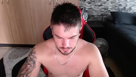 blueeyeboy0 online show from 02.12.25